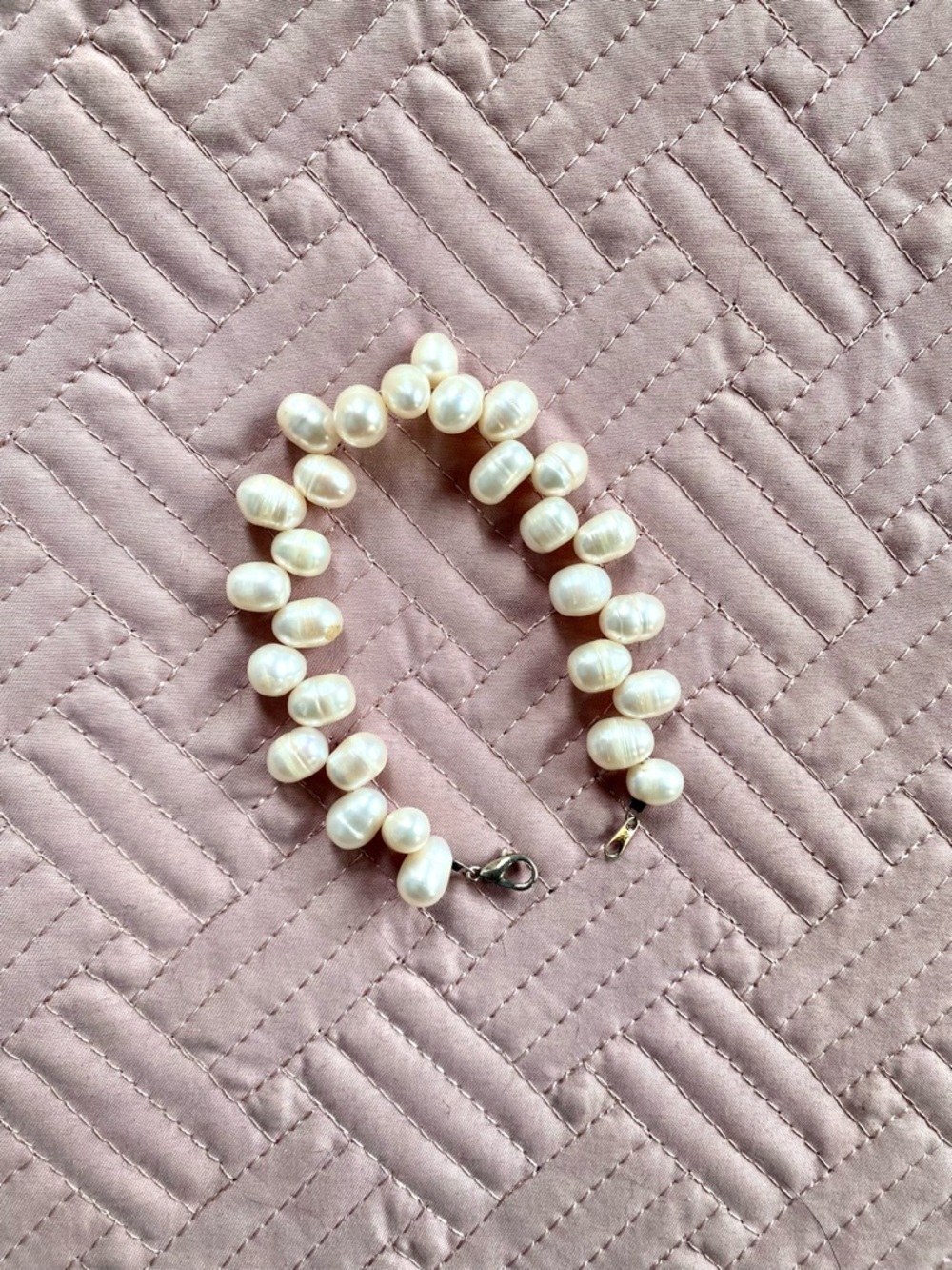 Bold freshwater pearl bracelet